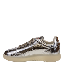 Load image into Gallery viewer, BACK 70 - BOSTON 2508 in SILVER Sneakers