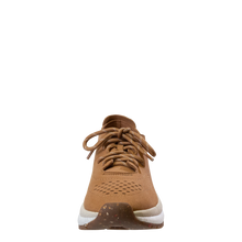 Load image into Gallery viewer, OTBT - FREE in CAMEL Sneakers