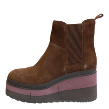 Load image into Gallery viewer, NAKED FEET - GUILD in CACAO Platform Chelsea Boots
