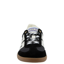Load image into Gallery viewer, BACK 70 - GHOST in BLACK Sneakers
