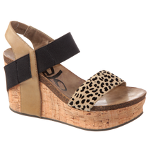 Load image into Gallery viewer, OTBT - BUSHNELL in DESERT Wedge Sandals
